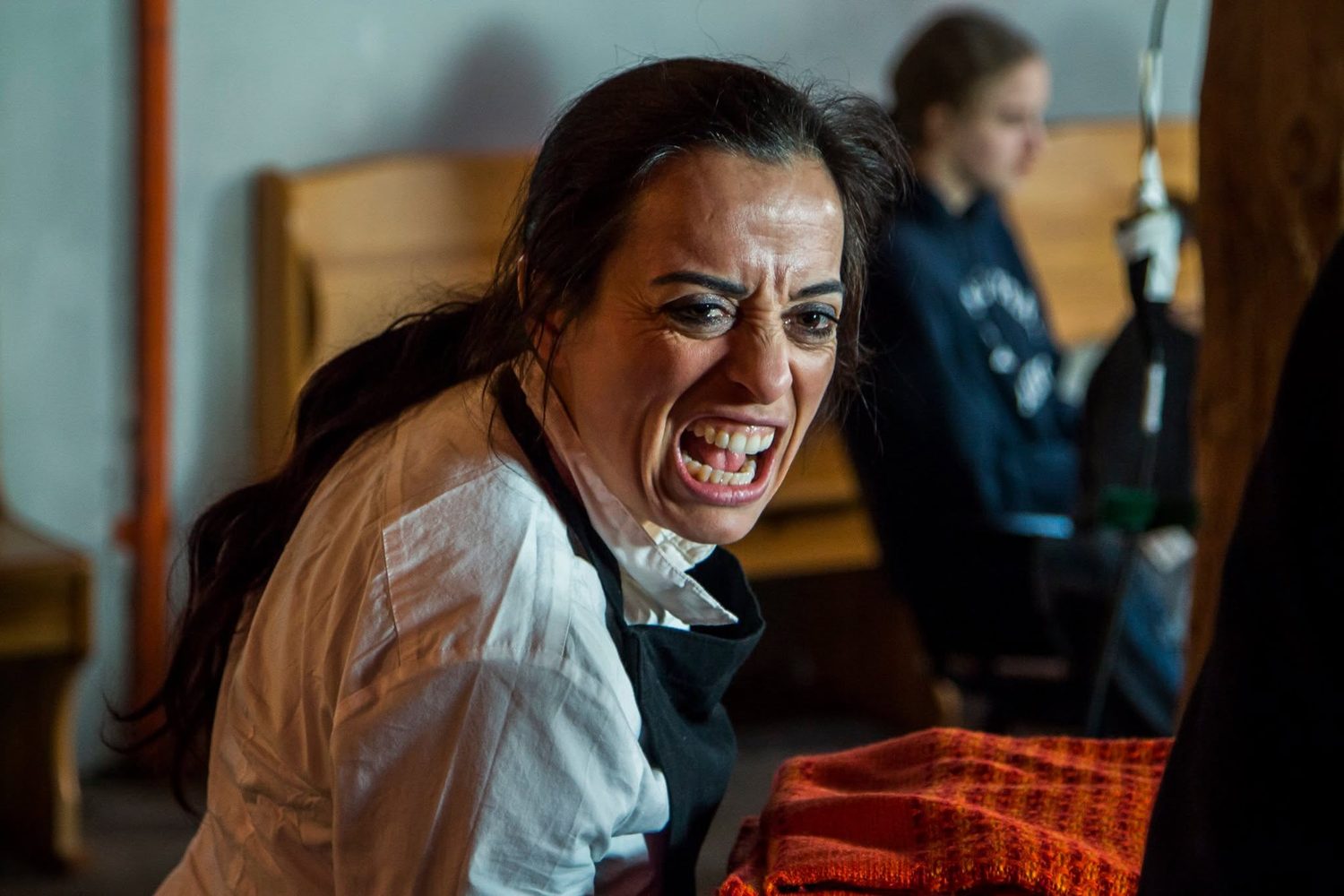 Op de set van Als..., een dramatische scene